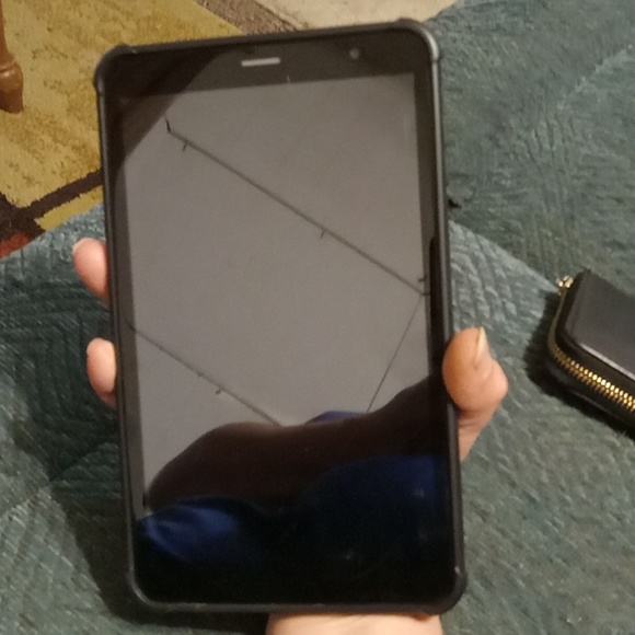 X mobile brand new tablet. - Picture 2 of 2